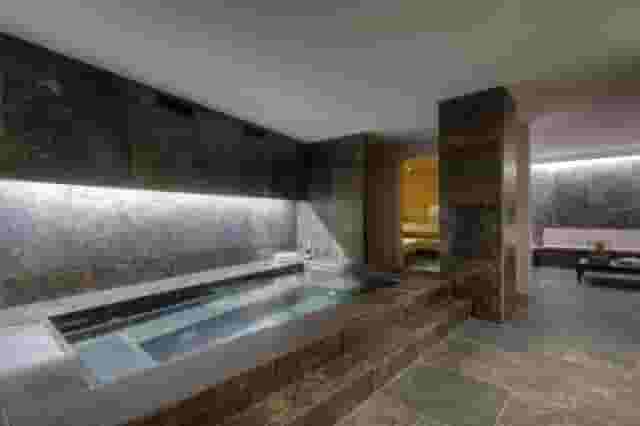 Lounges
