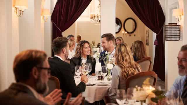 Banquet hall