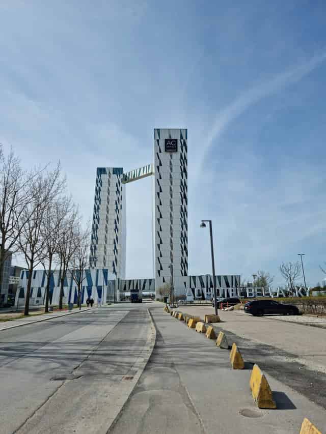Capital Foyer