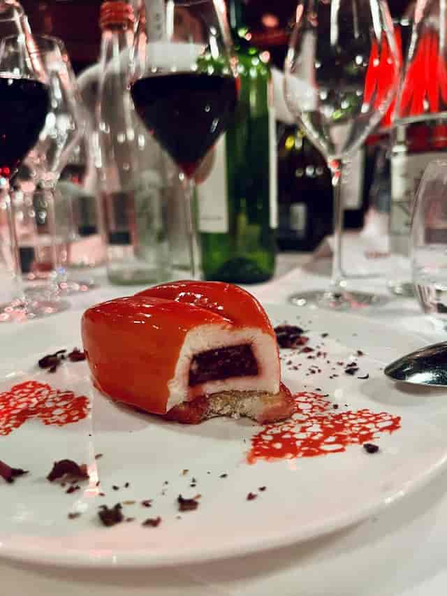 Gourmet plated dessert at Paradis Latin gala dinner and executive networking event.