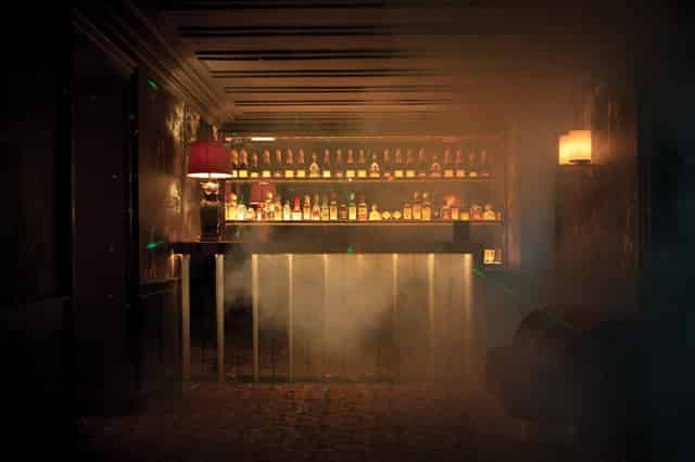 Cocktail bar