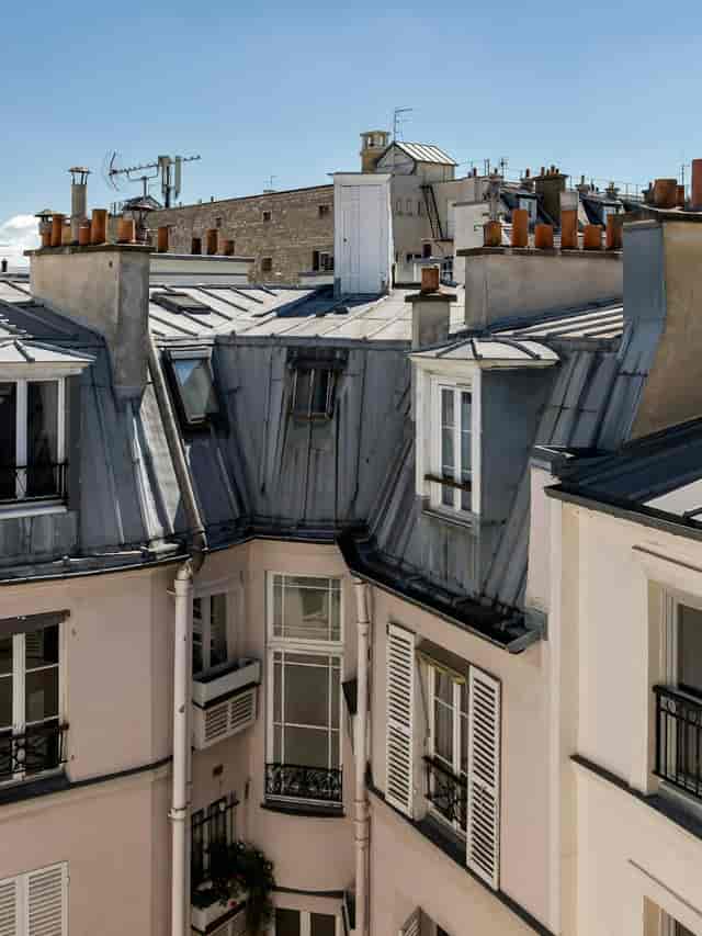 Boutique Parisian event space for leadership retreats, charming New Hotel Opéra venue.