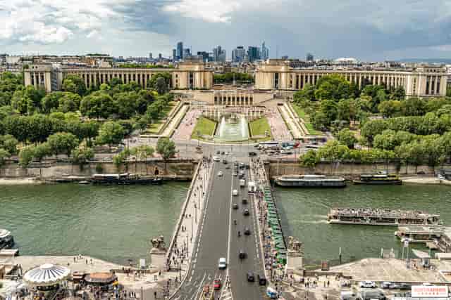 Odéon Paris Trocadéro venue with iconic backdrop for corporate events and luxury travel buyouts.