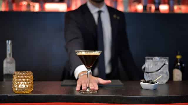 Bar