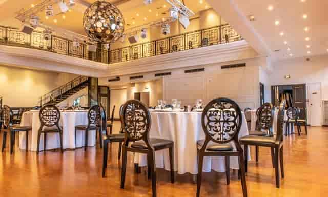 Wagram Pavillon multi-level function room for elegant corporate galas and evening events.