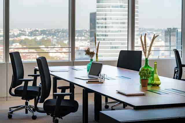 High-end boardroom at Wellio Lyon Part-Dieu with city views for executive meetings.