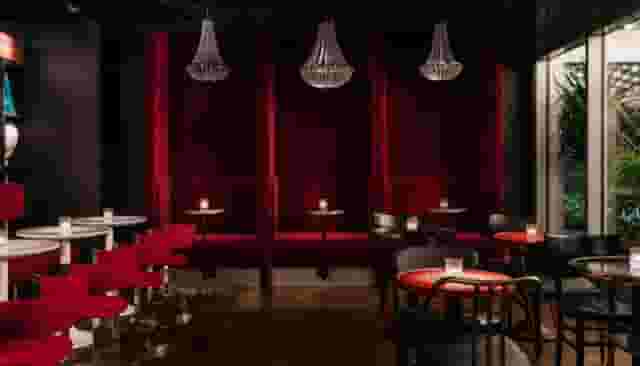 Bar