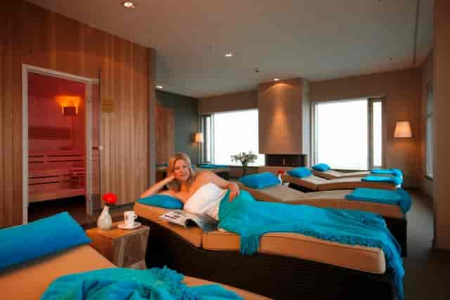 Luxury wellness breakout room for corporate retreats and business conferences in Singapore.