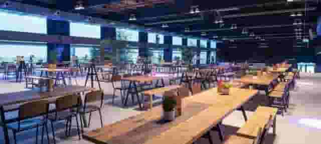 LOFT EG