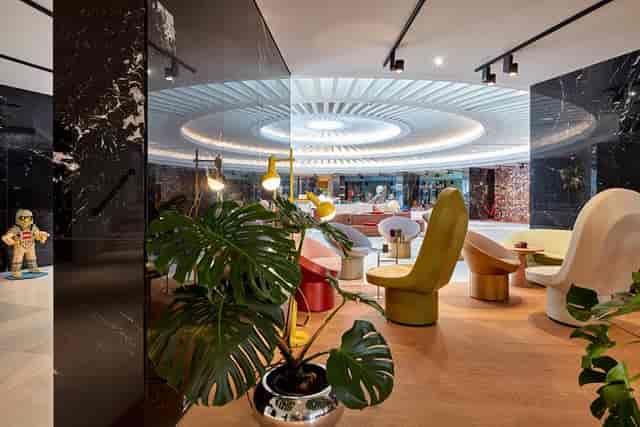 Rooftop bar at 25hours Hotel The Circle, modern breakout space for creative corporate events.