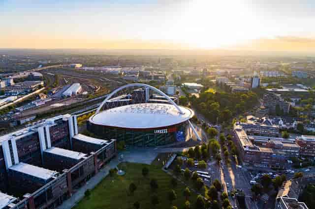 LANXESS Arena interior: high-capacity venue for large-scale conventions and live entertainment.