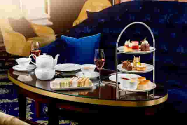 Business Suite(s)