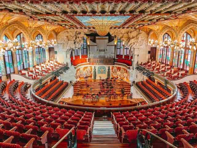 Ornate tiered auditorium in Ronda, Barcelona, perfect for keynote and gala event venues.