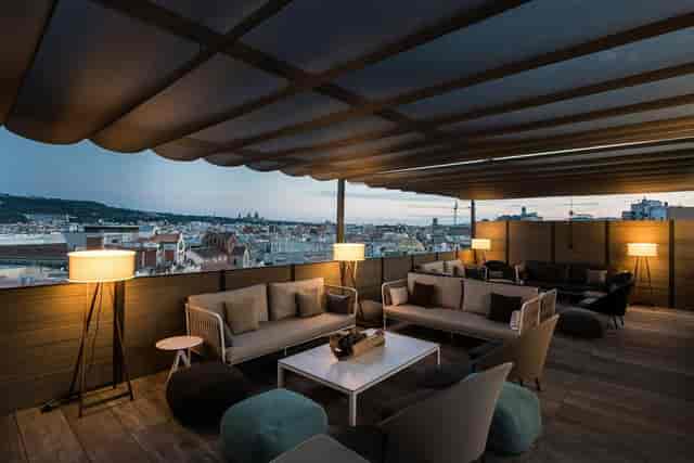 Rooftop lounge in Catalonia Ramblas with modular seating, perfect for networking or VIP events.