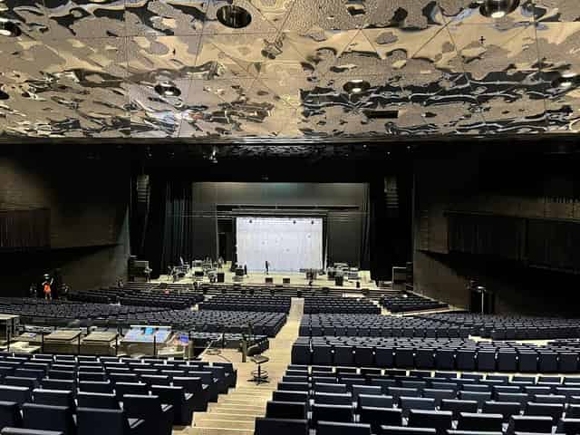 Stage