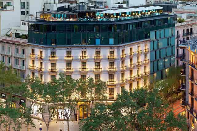 Indigo Hotel Barcelona rooftop terrace for corporate incentive and networking events.