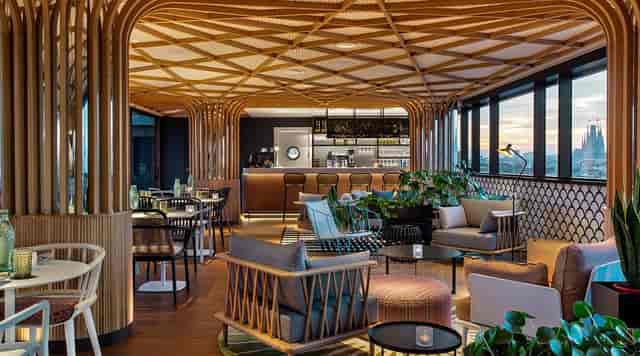 Sophisticated rooftop lounge at Labtwentytwo Barcelona for corporate networking and VIP events.