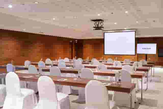 Azulete Meeting Room