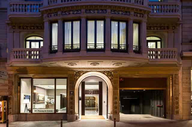Boutique Barcelona venue on Passeig de Gràcia, historic charm for executive retreats and meetings.