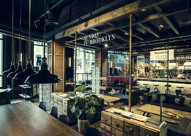 Cafe/bar