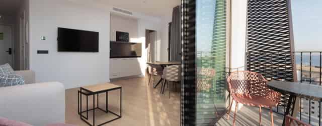 Barcelona Room