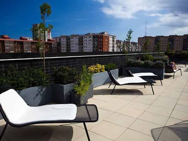 Paner / Pool bar
