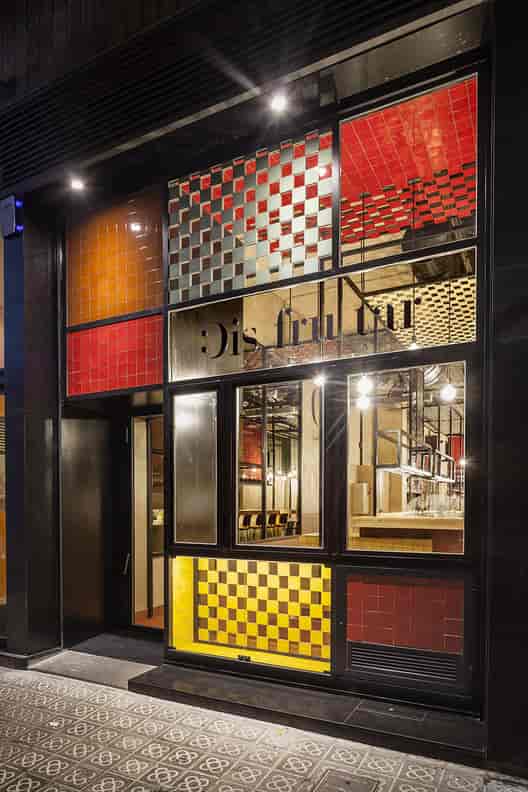 Modern Disfrutar Barcelona restaurant exterior for VIP dinners and incentive group dining.
