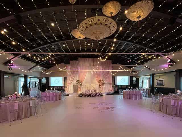 Banquet hall