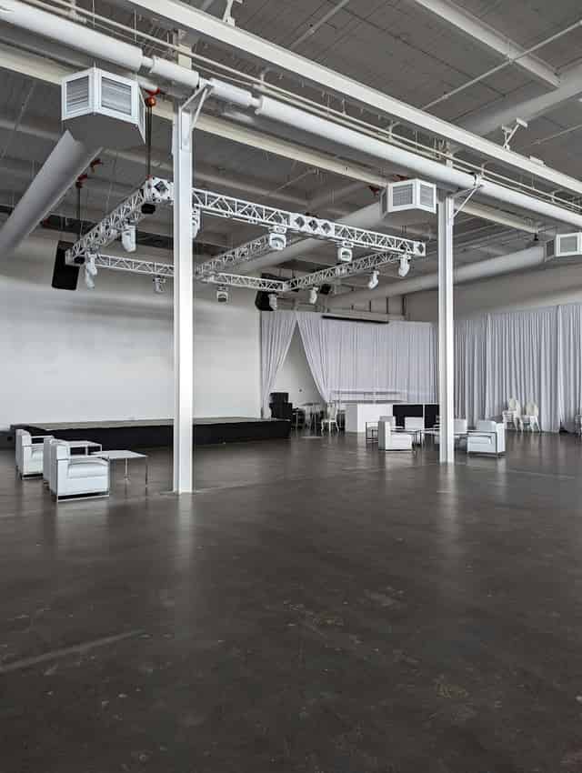 Banquet hall
