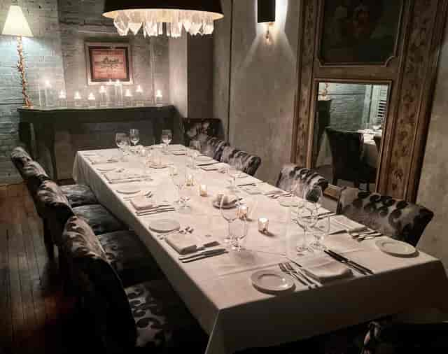 Sophisticated private dining room at GEORGE Restaurant for exclusive board dinners and VIP events.
