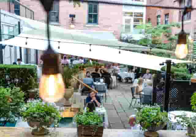 GEORGE Restaurant