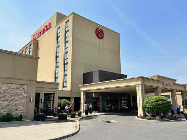 Review: Sheraton Toronto Airport Hotel & Conference Centre, Canada | World  Traveller 73