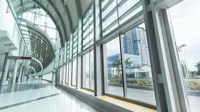 Mezzanine at Enercare Centre: Bright convention space for corporate events and conferences.