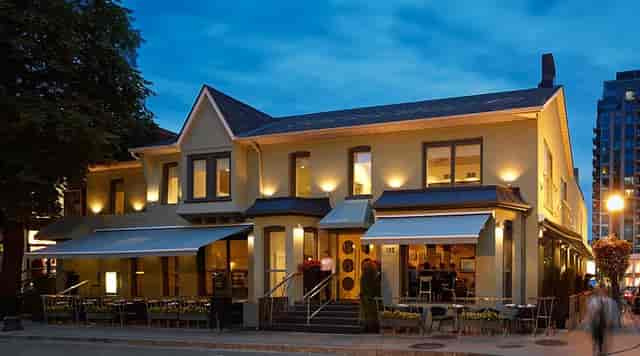 Sassafraz restaurant outdoor seating for corporate reception and networking event.