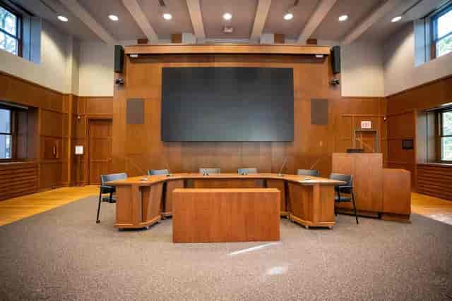 U-shaped boardroom at Munk School for executive meetings and panel discussions.