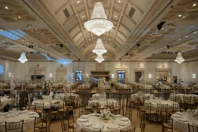 Château Le Jardin ballroom with vaulted ceiling, ideal for luxury wedding and formal gala events.