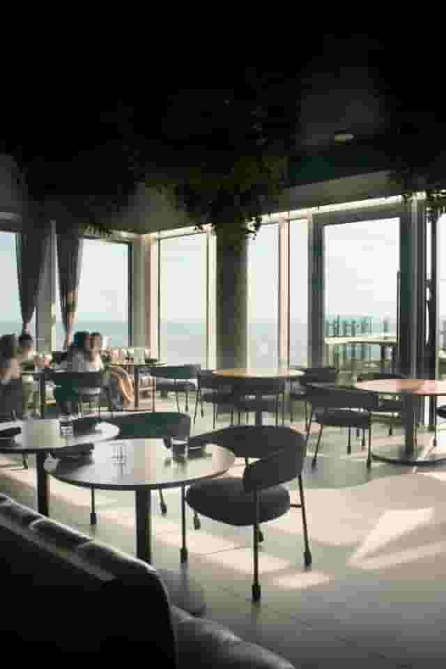 Cocktail bar