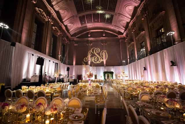 Banquet hall