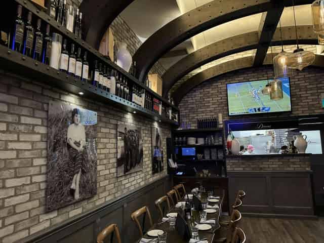 Bar and lounge