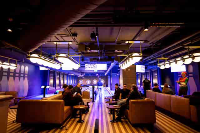 Lounge seating at The Well, ideal for team-building events and corporate networking.