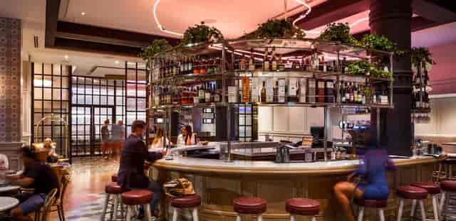 Lobby Bar at The Broadview Hotel, Toronto: Sophisticated venue for networking and corporate events.