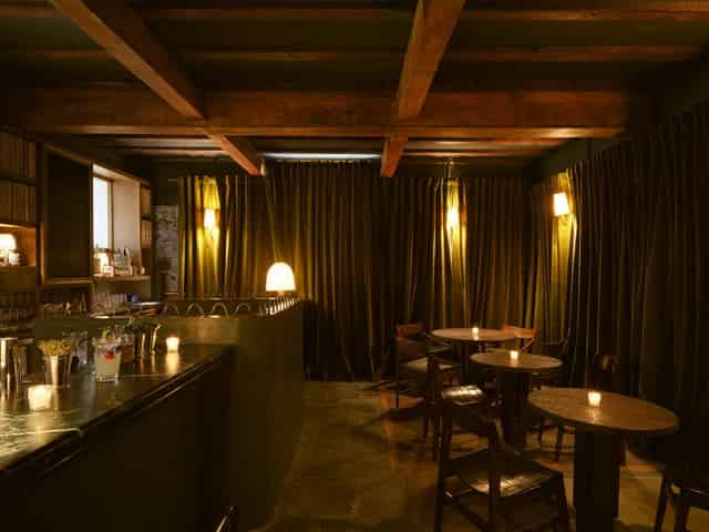 Vinyl Bar