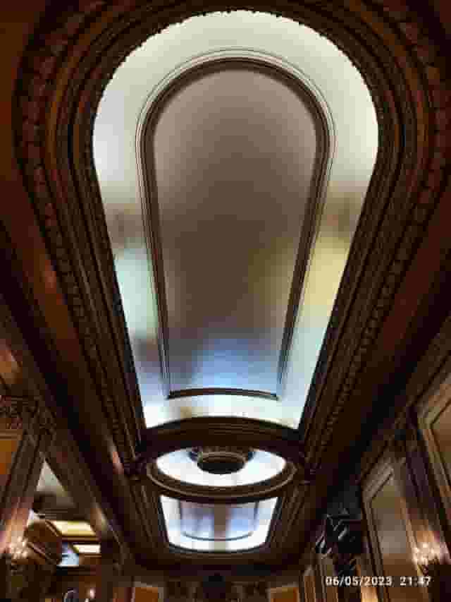 Performing arts theater