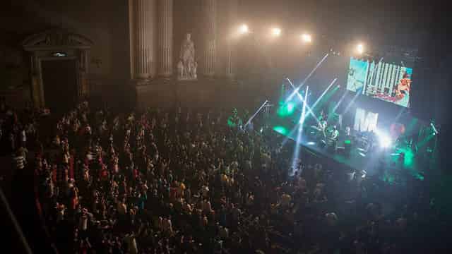 Performing arts theater