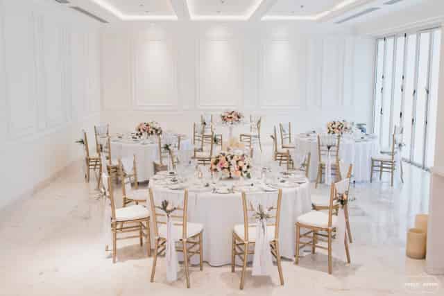 White Ball Room / Foyer
