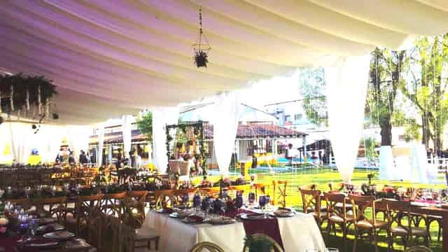 Banquet hall