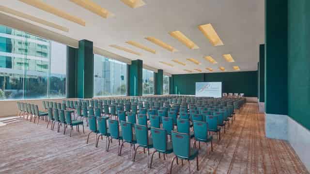 Sala de juntas 1-2