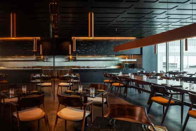 Contemporary dining room in Sofitel Mexico City for corporate dinners and VIP networking events.