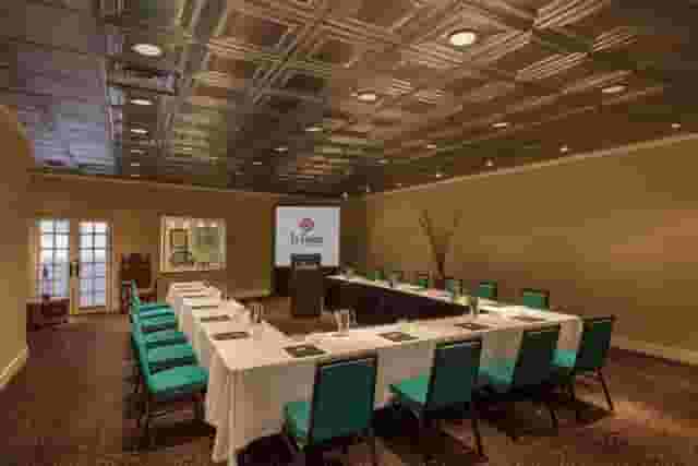 Ballen Boardroom
