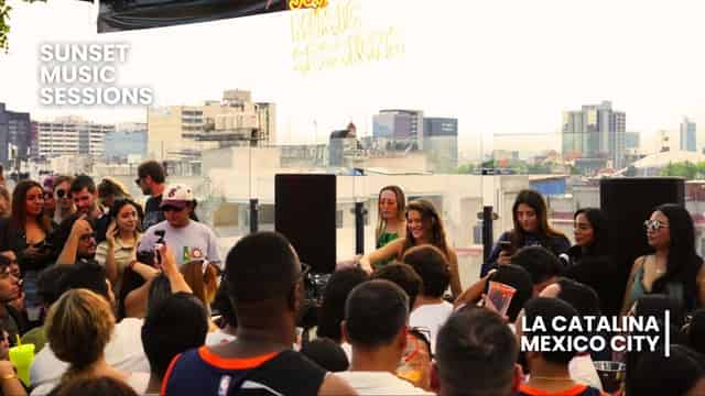 Live music bar